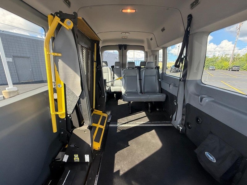 2019 Ford Transit Passenger Wagon T-350 148" Med Roof XL Sliding RH Dr