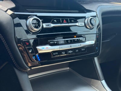 2022 Ford Explorer Platinum 4WD
