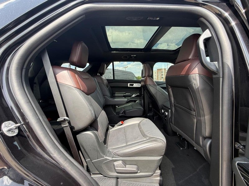 2023 Ford Explorer Platinum 4WD