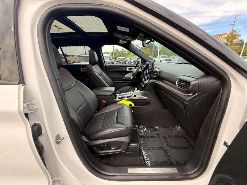 2023 Ford Explorer Platinum 4WD