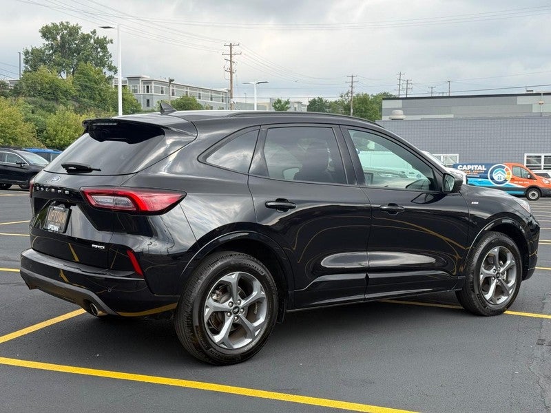 2023 Ford Escape ST-Line AWD