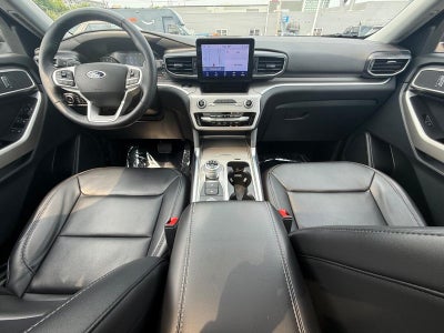 2023 Ford Explorer XLT 4WD