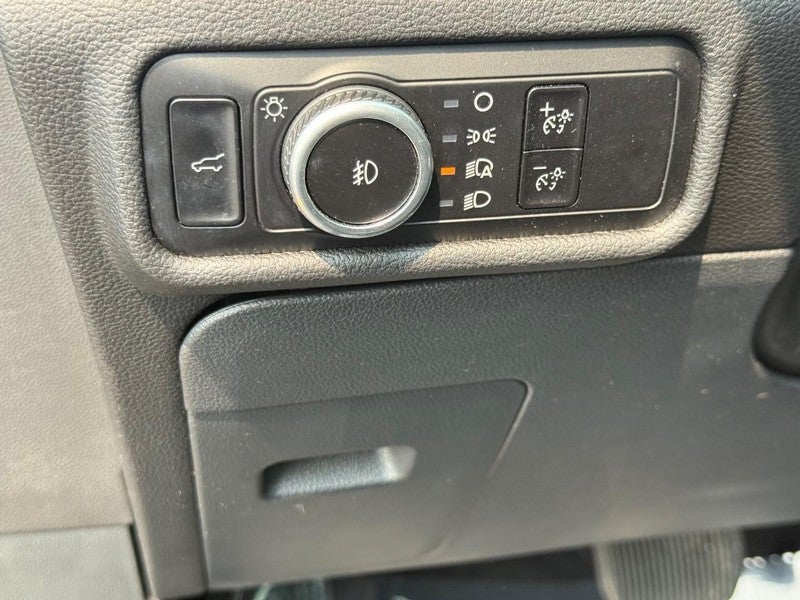 2023 Ford Explorer XLT 4WD