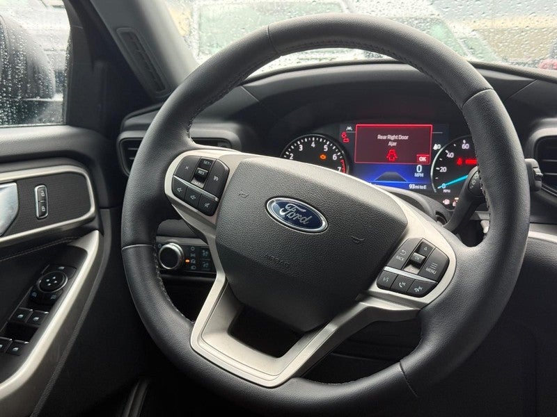 2023 Ford Explorer XLT 4WD
