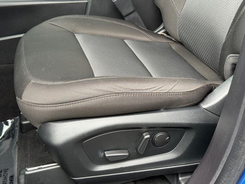 2023 Ford Explorer XLT 4WD