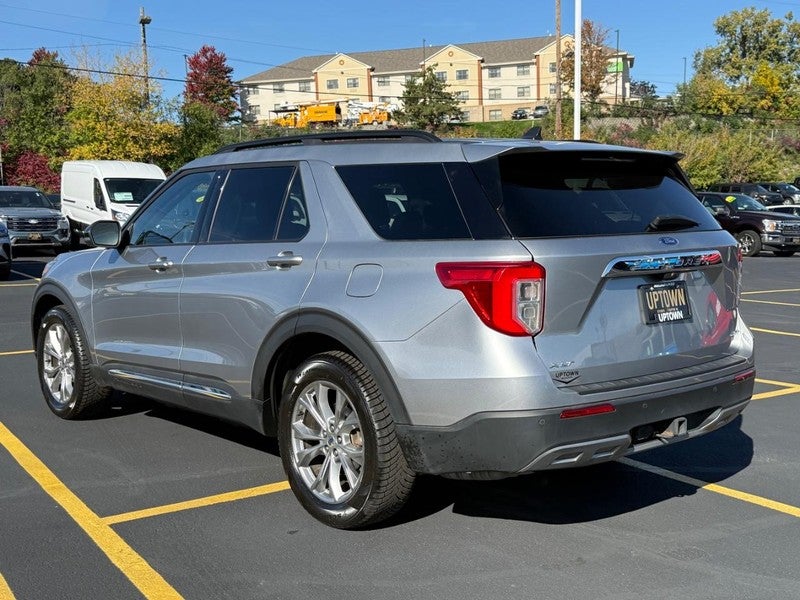 2023 Ford Explorer XLT 4WD