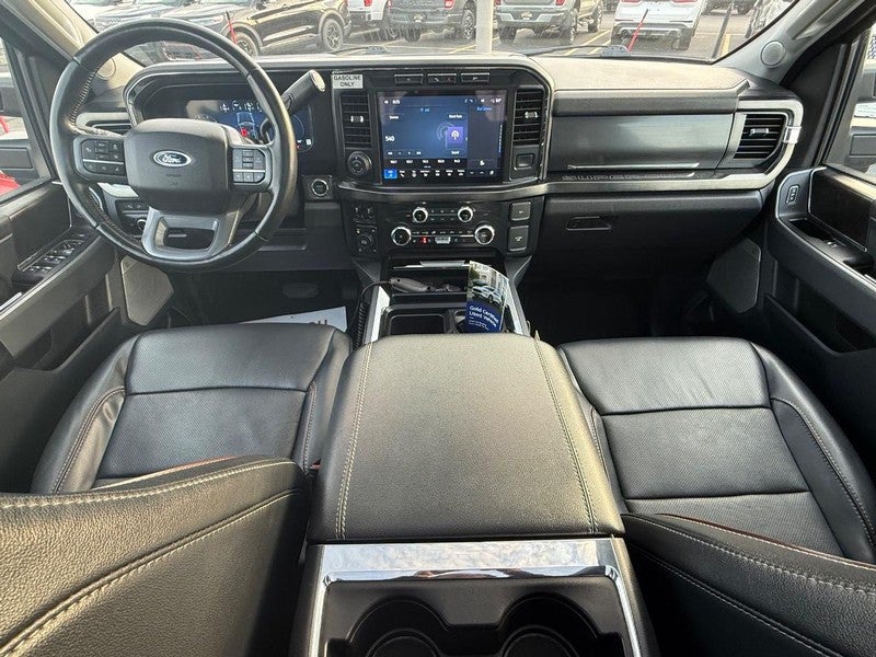 2023 Ford Super Duty F-250 SRW LARIAT 4WD Crew Cab 6.75' Box