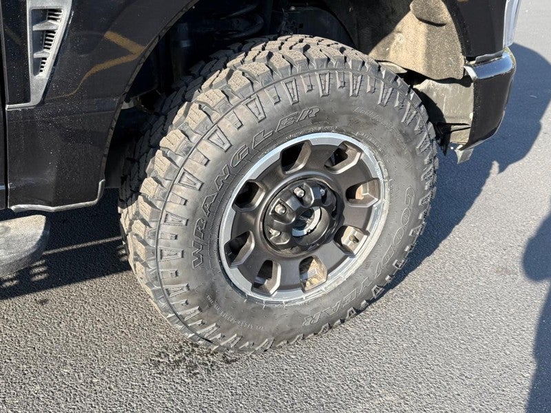2024 Ford Super Duty F-250 SRW LARIAT 4WD Crew Cab 6.75' Box