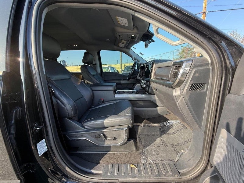 2024 Ford Super Duty F-250 SRW LARIAT 4WD Crew Cab 6.75' Box