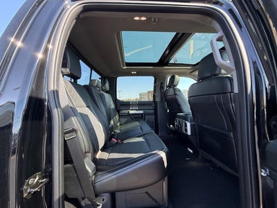 2018 Ford Super Duty F-350 SRW LARIAT 4WD Crew Cab 6.75' Box