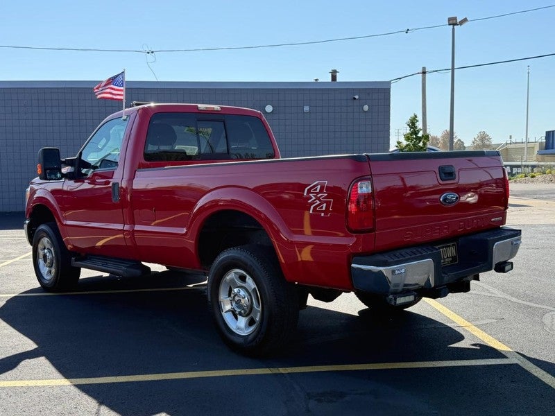 2015 Ford Super Duty F-350 SRW 4WD Reg Cab 137" XL