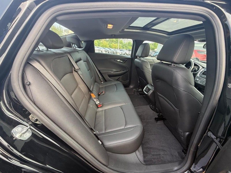 2022 Chevrolet Malibu 4dr Sdn Premier