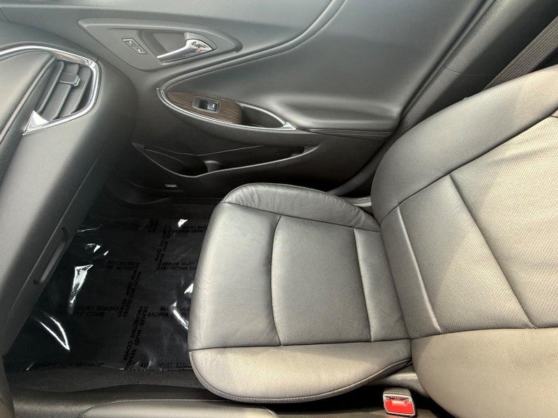 2022 Chevrolet Malibu 4dr Sdn Premier