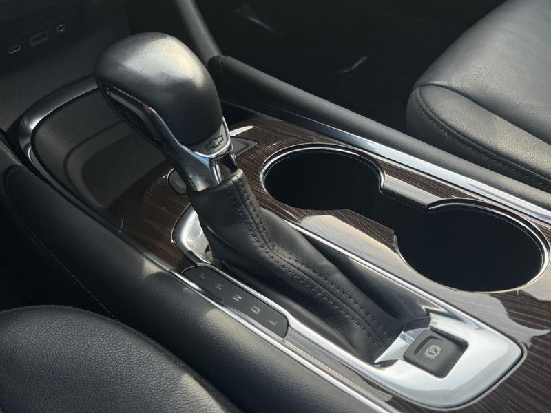 2022 Chevrolet Malibu 4dr Sdn Premier