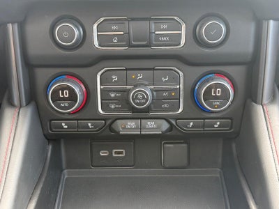 2022 Chevrolet Tahoe 4WD 4dr RST