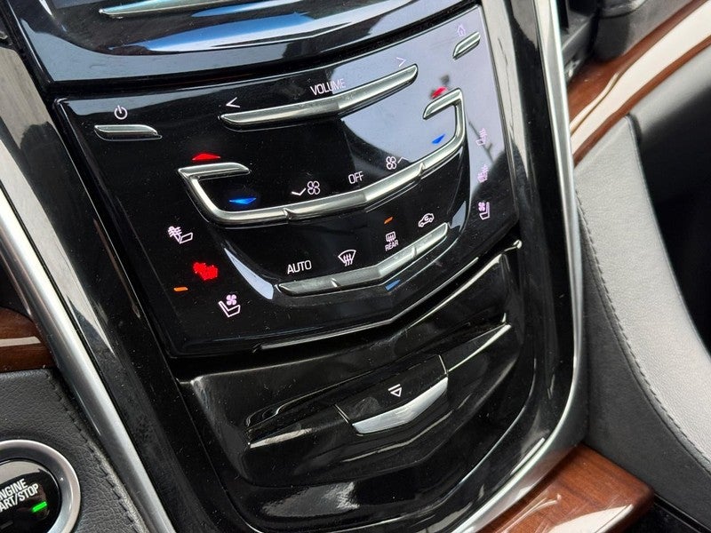 2019 Cadillac Escalade 4WD 4dr Premium Luxury