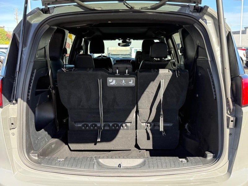 2020 Chrysler Pacifica Touring L Plus FWD