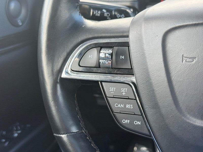 2023 Lincoln Nautilus Reserve AWD