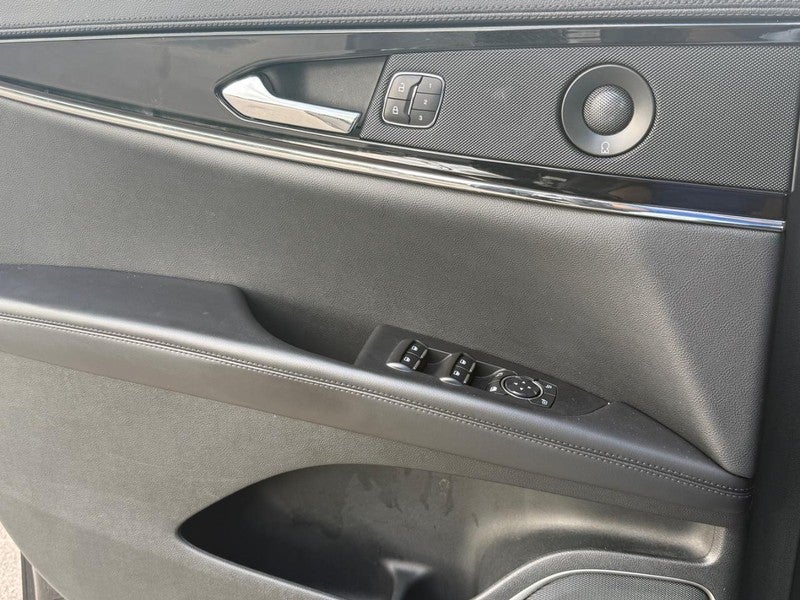 2023 Lincoln Nautilus Reserve AWD