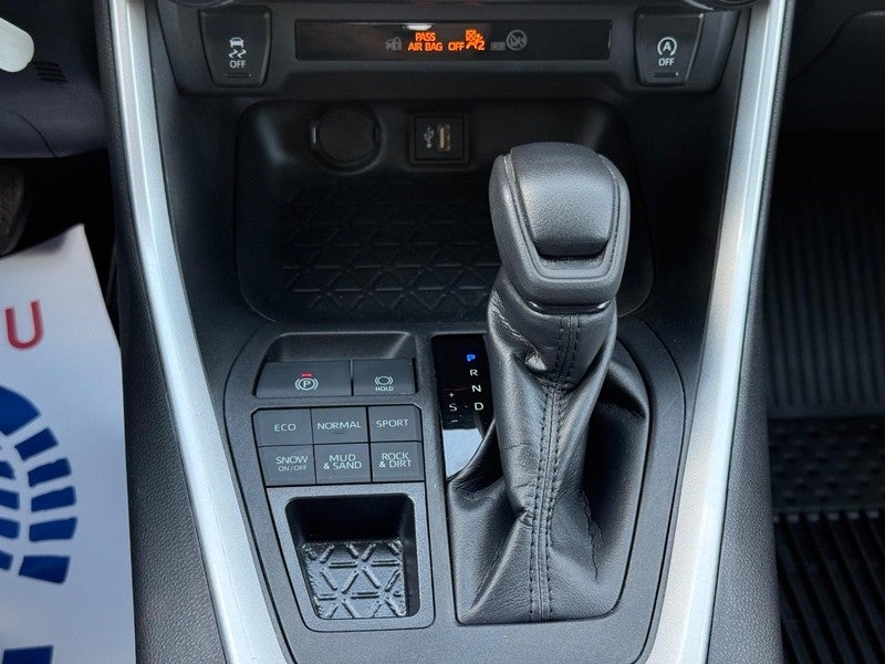 2023 Toyota RAV4 LE AWD (Natl)
