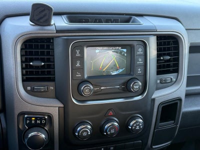 2017 RAM 1500 Express 4x4 Crew Cab 5'7" Box
