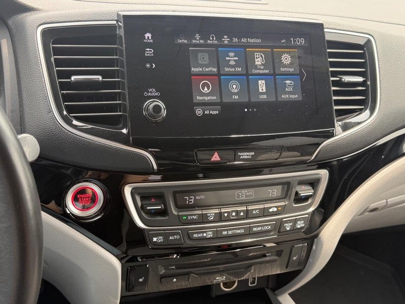 2019 Honda Pilot Touring 8-Passenger AWD