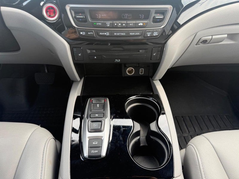 2019 Honda Pilot Touring 8-Passenger AWD