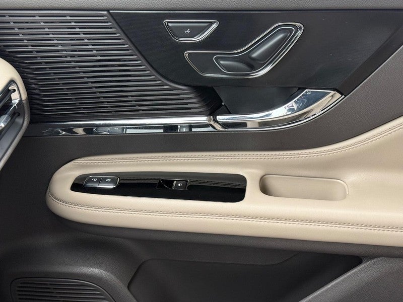 2022 Lincoln Corsair Standard AWD
