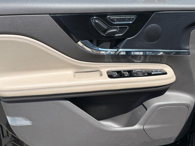 2023 Lincoln Corsair Standard AWD