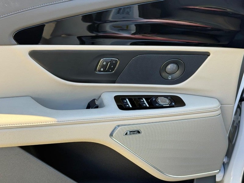 2024 Lincoln Nautilus Reserve AWD