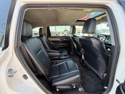 2016 Toyota Highlander AWD 4dr V6 XLE (Natl)