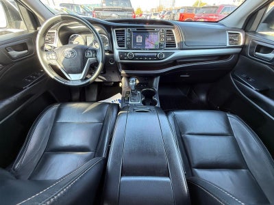 2016 Toyota Highlander AWD 4dr V6 XLE (Natl)