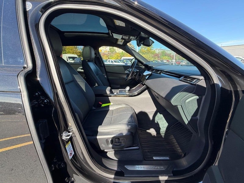 2026 Land Rover Range Rover Velar P250 Dynamic SE