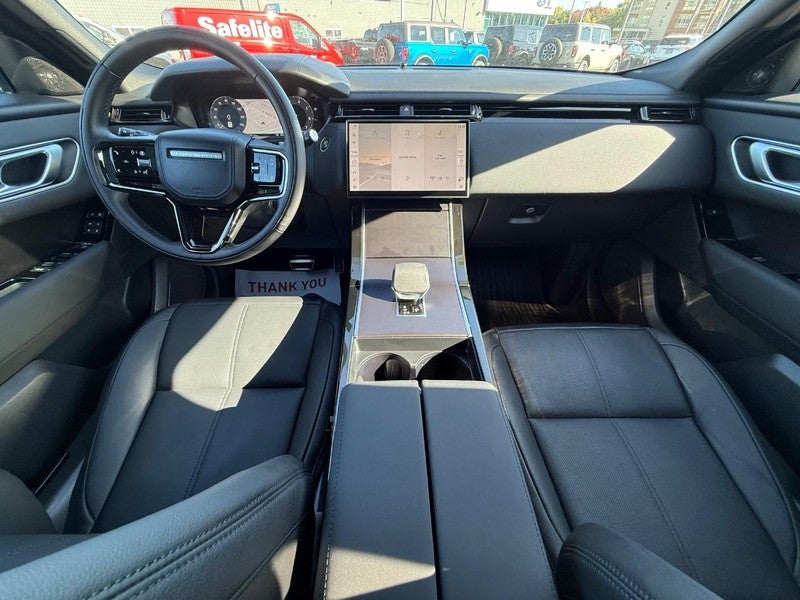 2026 Land Rover Range Rover Velar P250 Dynamic SE
