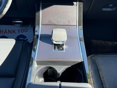 2026 Land Rover Range Rover Velar P250 Dynamic SE