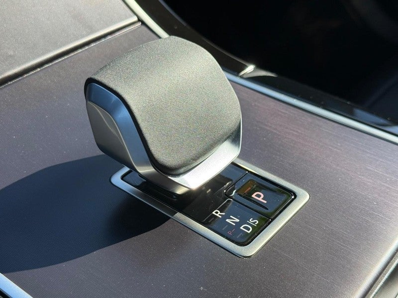 2026 Land Rover Range Rover Velar P250 Dynamic SE