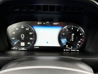 2020 Volvo XC90 T6 AWD Momentum 6 Passenger