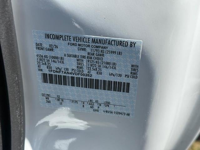2027 Ford F-650-750 F-750 SD Gas Straight Frame