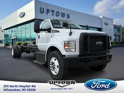 2027 Ford F-650-750 F-750 SD Gas Straight Frame