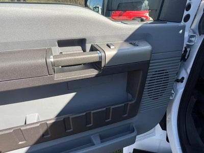 2027 Ford F-650-750 F-750 SD Gas Straight Frame