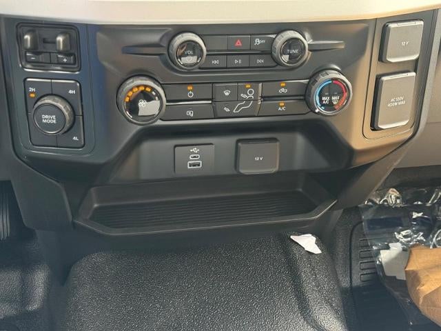 2026 Ford Chassis Cab F-350® XL