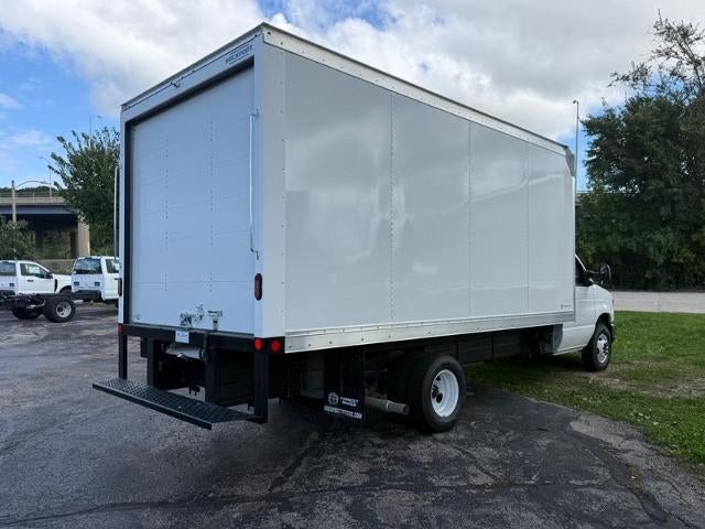 2027 Ford Econoline Cutaway E-350 SRW