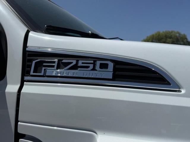 2027 Ford F-650-750 F-750 SD Diesel Straight Frame