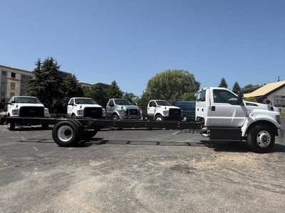 2027 Ford F-650-750 F-750 SD Diesel Straight Frame