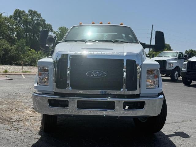 2027 Ford F-650-750 F-750 SD Diesel Straight Frame