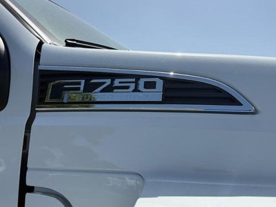 2027 Ford F-650-750 F-750 SD Diesel Straight Frame
