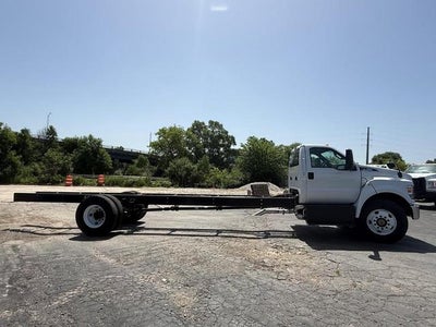 2027 Ford F-650-750 F-750 SD Diesel Straight Frame