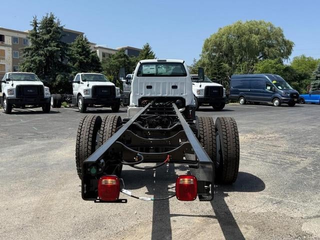 2027 Ford F-650-750 F-750 SD Diesel Straight Frame