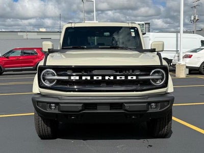 2026 Ford Bronco Outer Banks®