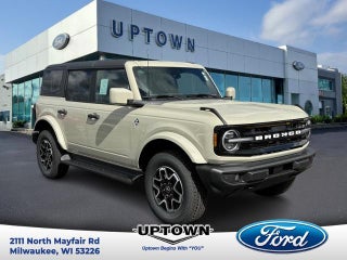 2026 Ford Bronco Outer Banks®